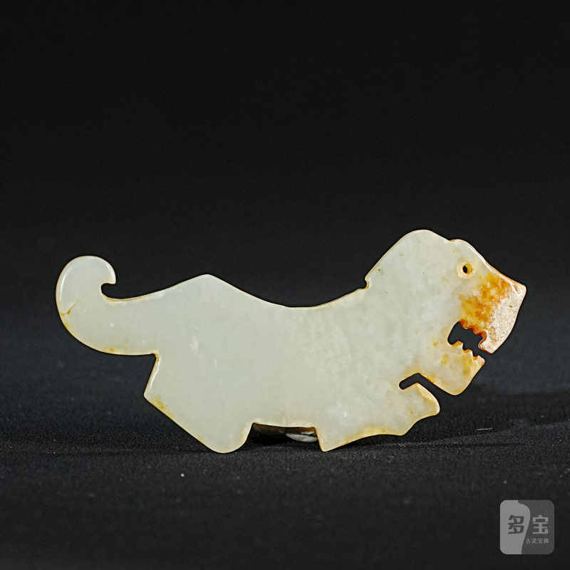 明 红沁玉兽